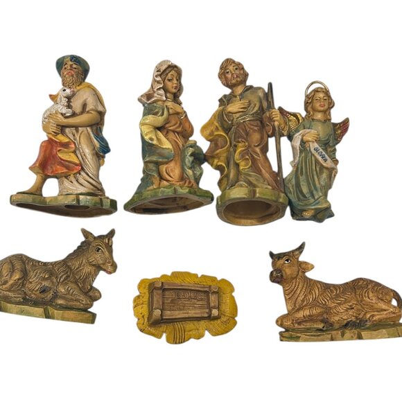 Vintage Italy Nativity Set Wood Stable 7 Figures + 2 Sheep Christmas Decor - Picture 9 of 10